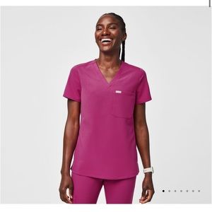 FIGS Catarina™ One-Pocket Scrub Top XS NWT